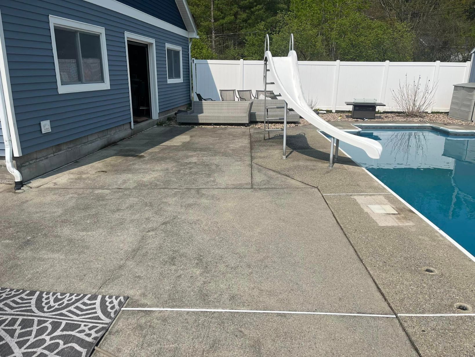 Gallery Image : JCH Softwash LLC