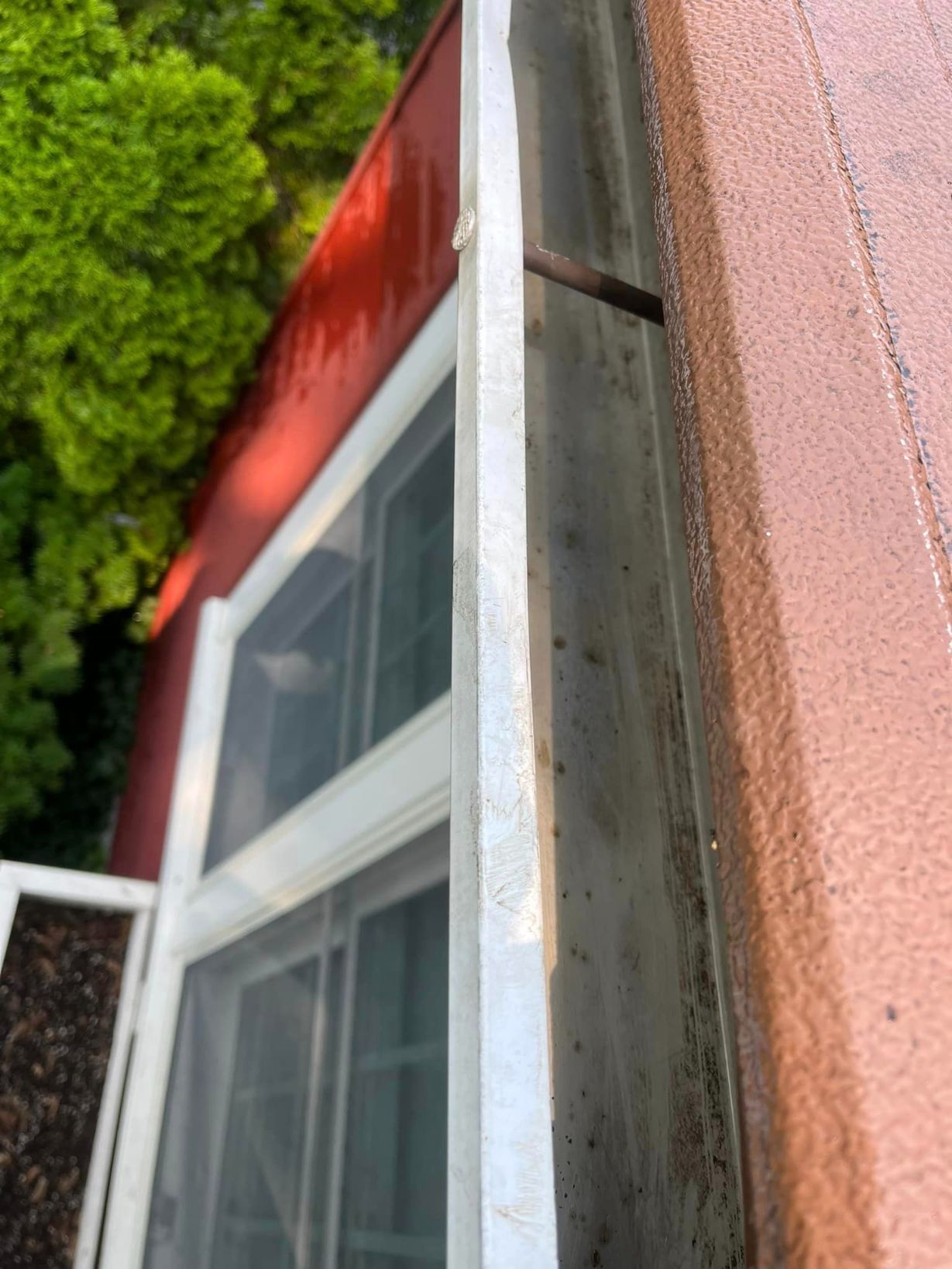 Gallery Image : JCH Softwash LLC